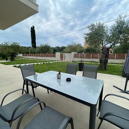 Villa Rodelia 1 Roda  Zewnętrze zdjęcie
