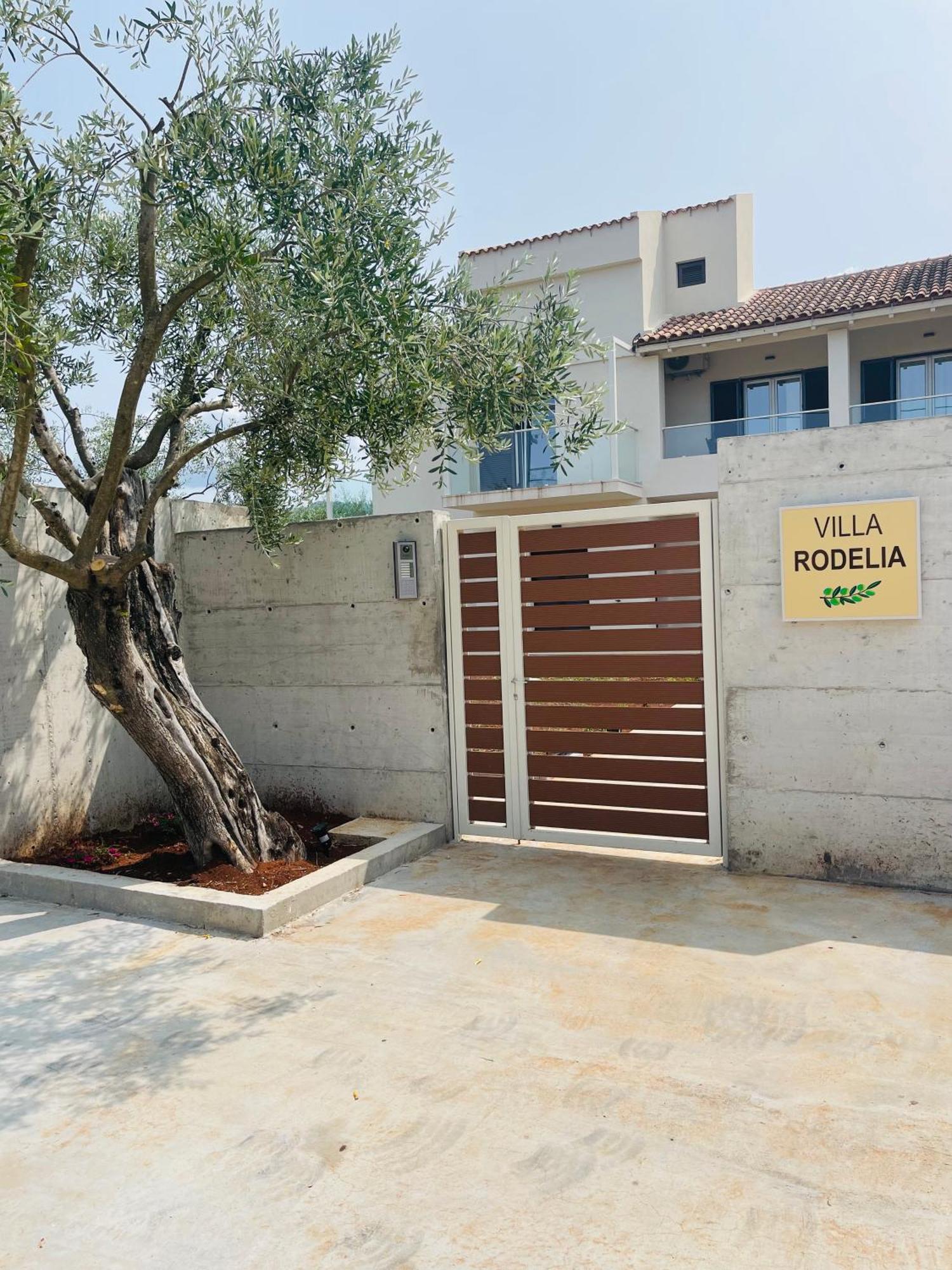Apartment Rodelia 1 Roda (Corfu)